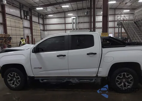 2022 GMC Canyon 4Wd Short Box At4 - Leather из США, поврежденный, VIN 1GTG6FENXN1174647